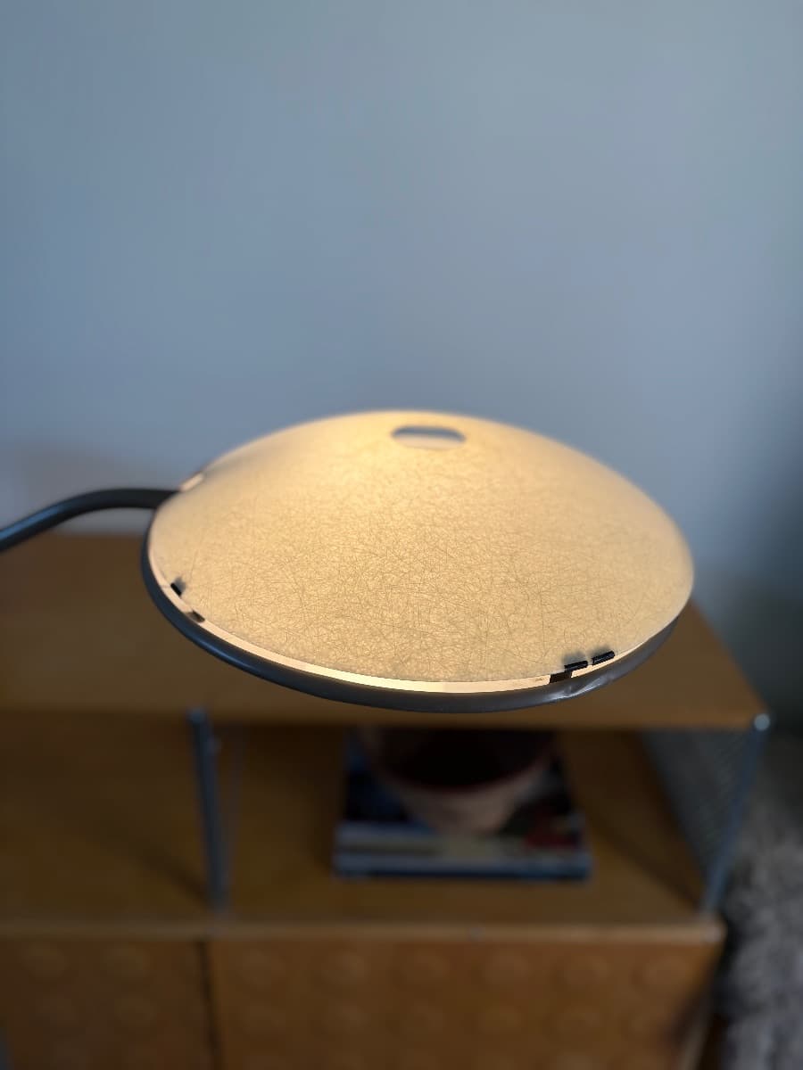 Dazor Mfg Corp, floating saucer, standing lamp - see descrip photo 2