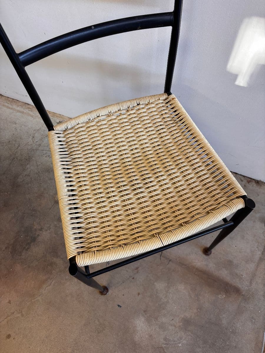 Superleggera chair by Gio Ponti photo 2