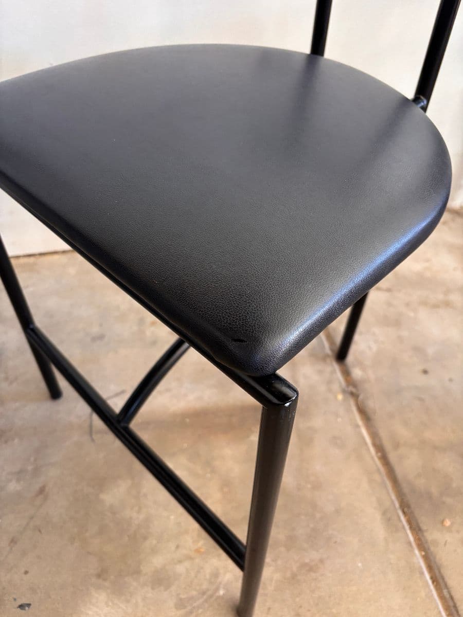 Post-modern Tokyo chair, Rodney Kinsman for Bieffeplast photo 2